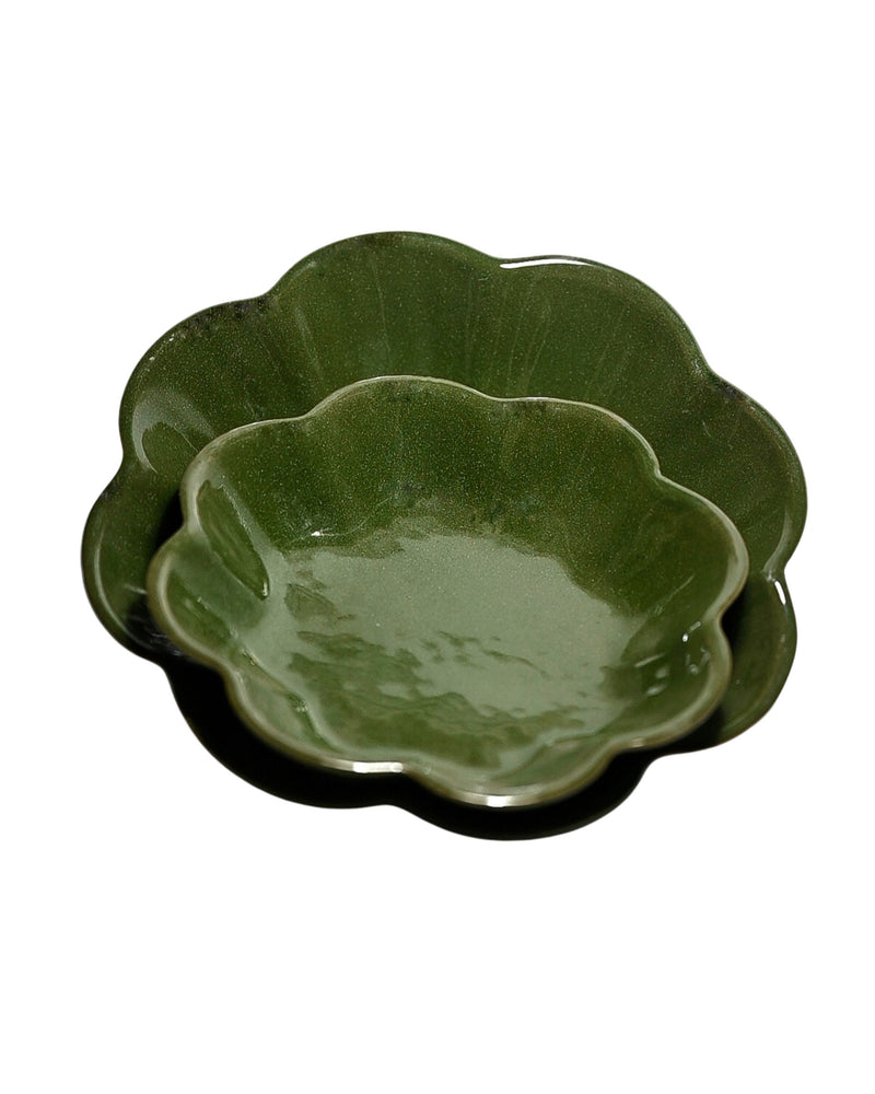 Daisy Plates - Green