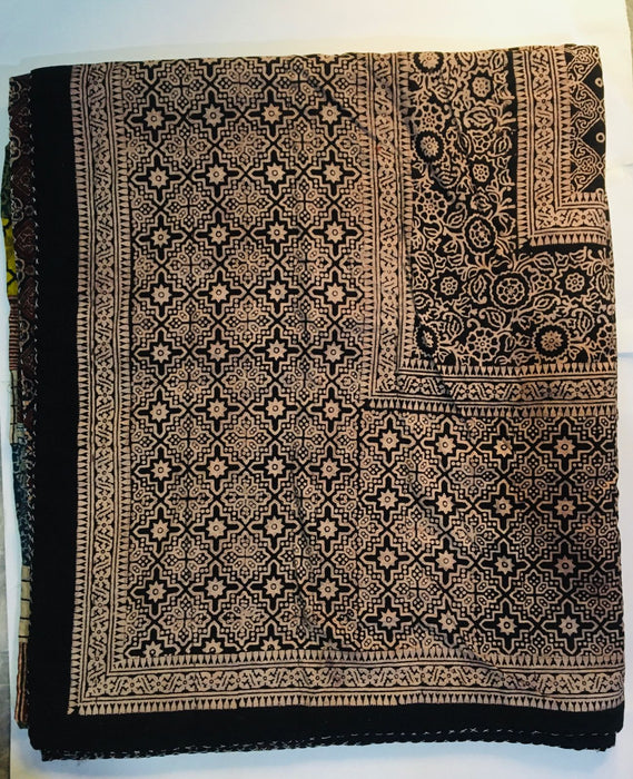 Organic Dyed Handblocked Quilted Squares Rilli -  Reversible