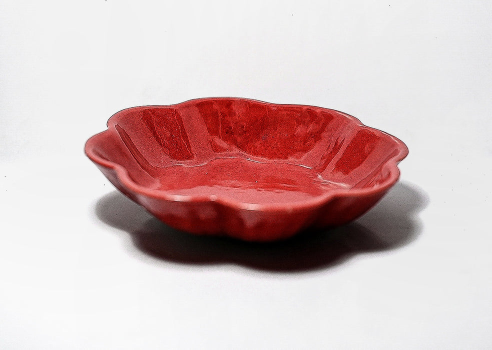 Daisy Plates - Maroon