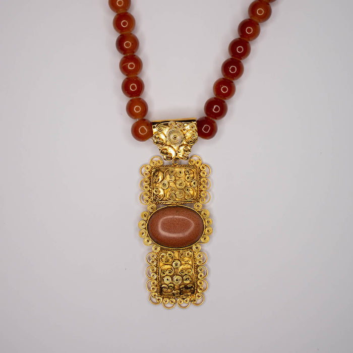 Sunlit – Agate and Sun Stone Pendant